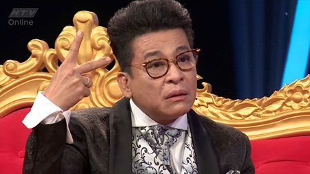 Thanh Bạch bật khóc tâm sự, thừa nhận từng cầm kéo muốn tự tử
