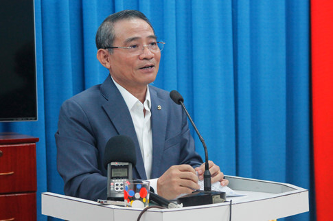 Tại sao Vũ “nhôm” mua được nhiều đất công như thế?