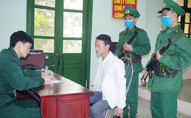 Quảng Ninh: Bắt giữ đối tượng vận chuyển 20 bánh heroin