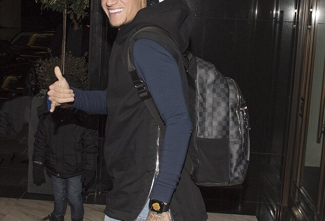 Barca chính thức sở hữu Coutinho, hoàn tất vụ chuyển nhượng kỷ lục 