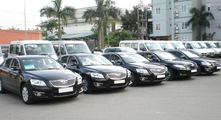 Đấu giá công khai ô tô công trong diện thanh lý