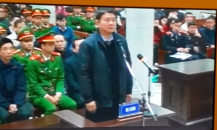 Phiên xử ông Đinh La Thăng và đồng phạm: Nhiều tình tiết bất ngờ