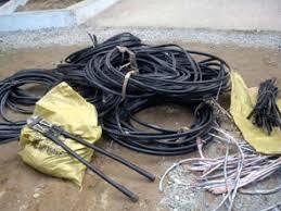 Băng trộm dây cáp điện lãnh 45 năm tù