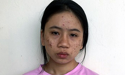 Bắt quả tang 4 cô gái đang sử dụng ma túy đá