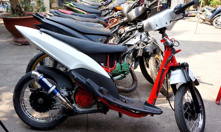 Tiêu hủy 38 xe máy của 