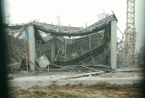 Hiện trường vụ sập giàn giáo khiến 3 người chết ở Hà Nội