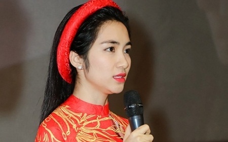 Hòa Minzy bật khóc, tuyên bố năm 2018 không thành công sẽ tạm dừng sự nghiệp