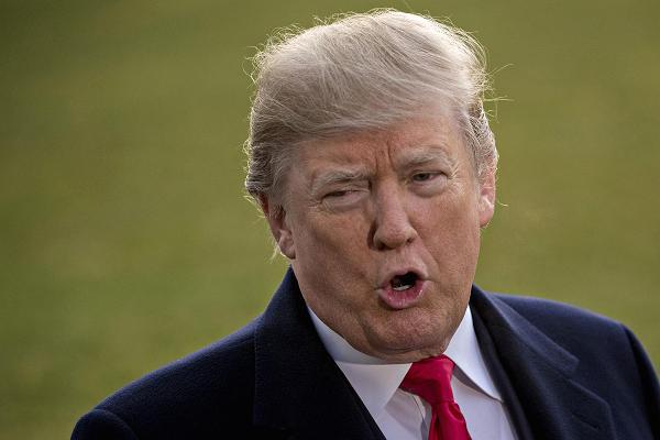 Tổng thống Trump công bố danh sách giải “tin giả mạo” năm 2017