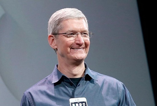 Tim Cook lên tiếng sau vụ Apple cố tình làm chậm iPhone