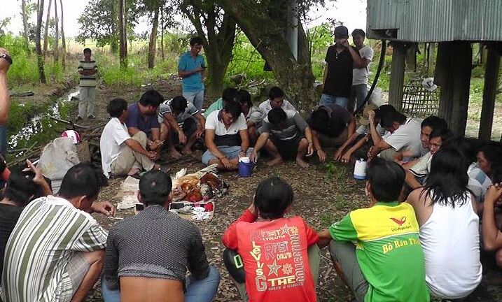 Bị truy nã về tội