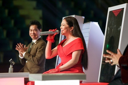 Quang Lê không nhường nhịn, 