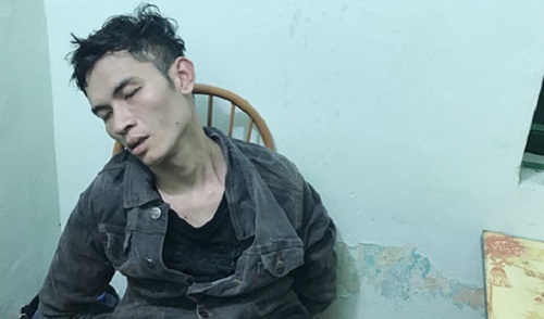 Lào Cai: Nghẹt thở giây phút giải cứu cô gái bị