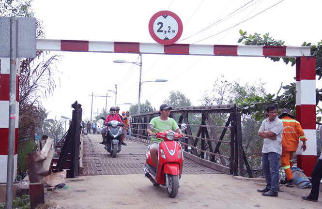 11 ngày sau sự cố, cầu Long Kiển chính thức thông xe trở lại