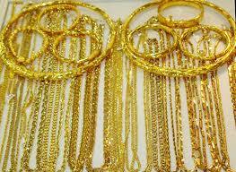 Giá vàng hôm nay 1/2: Vàng SJC tăng nhẹ 10 nghìn đồng/lượng