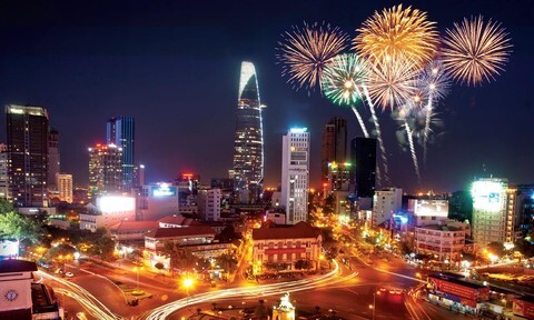 TP.HCM bắn pháo hoa 7 điểm đêm giao thừa Tết Nguyên đán 2018