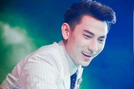 Isaac: Muốn thành công, đừng đánh mất bản thân!