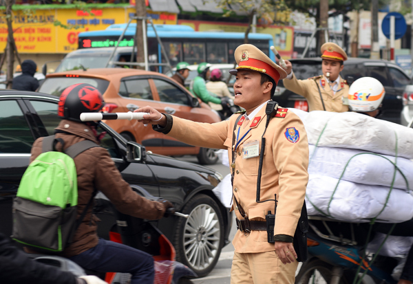 Xử lý nghiêm, triệt để các hành vi vi phạm trật tự, an toàn giao thông