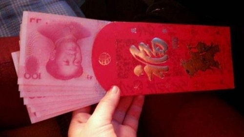 Nữ sinh kiện cha mẹ vì 