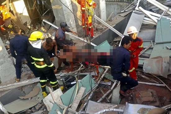 Giá Bitcoin hôm nay 22/2: Bitcoin lại giảm sốc 1.000 USD