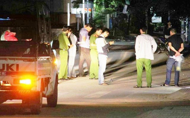 Tạm giữ cô gái trẻ đâm chết bạn trai giữa tiệc sinh nhật vì bị... tát