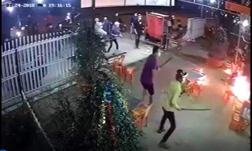 Vụ hàng chục thanh niên truy sát chủ quán nhậu: Bắt khẩn cấp 2 thanh niên