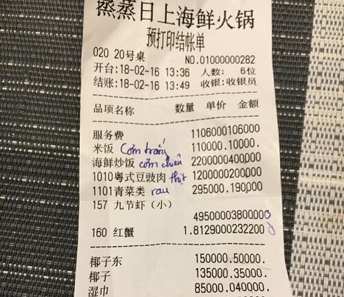 Bức xúc việc nhà hàng dùng hóa đơn chữ Trung Quốc chặt chém du khách