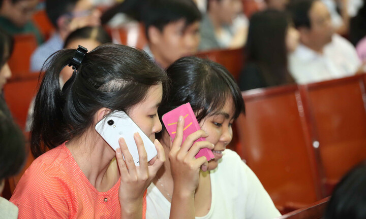 Từ 1/3, thuê bao di động trả trước không còn được khuyến mại 50%