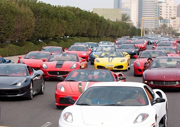 Những nơi mà siêu xe xuất hiện dày đặc hơn cả xe bình dân