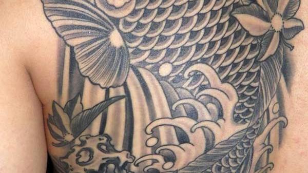 Người nước ngoài có nhiều hình xăm tử vong bí ẩn tại bãi bùn