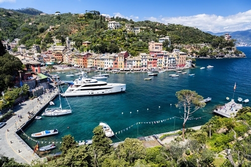 Ý hút giới siêu giàu bằng cách trở thành