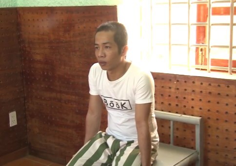 Khởi tố, bắt tạm giam đối tượng dụ 3 nữ sinh vào quán cà phê rồi hiếp dâm