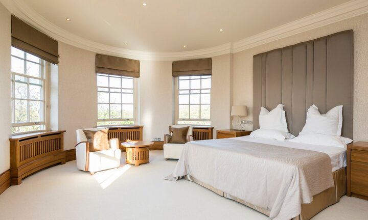 Ký túc xá dành cho con nhà giàu, xa hoa như biệt thự nghỉ dưỡng