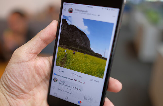 Người dùng facebook gặp sự cố ảnh trên điện thoại bị bóp vuông