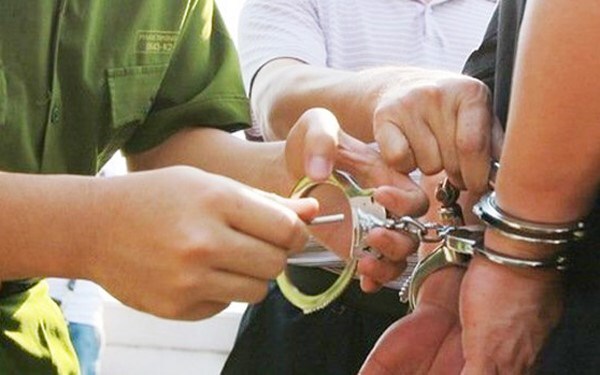 Tạm giữ nghi can đâm chết xóm trưởng vì mâu thuẫn khi làm mương thủy lợi