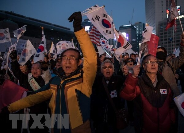 Hàn Quốc sẽ tiến hành điều tra kế hoạch đàn áp biểu tình