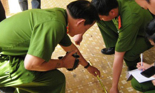 Hà Nội: Can đánh nhau, nam sinh lớp 12 bị đâm tử vong