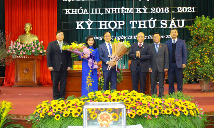 Vụ giám đốc sai phạm lát đá vỉa hè vẫn được bầu PCT quận: Chủ tịch quận Hoàng Mai nói gì?