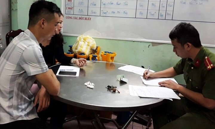 Khởi tố đối tượng hành hung, giam lỏng phóng viên tại Đà Nẵng