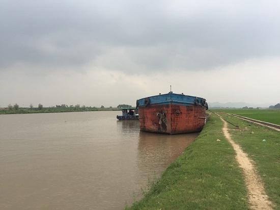 Thâm nhập làng “thủy thủ nhí” kỳ 2: Hiểm họa từ những lái tàu tuổi teen