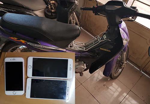 Trinh sát hình sự truy đuổi, đạp ngã tên cướp trên phố như phim hành động