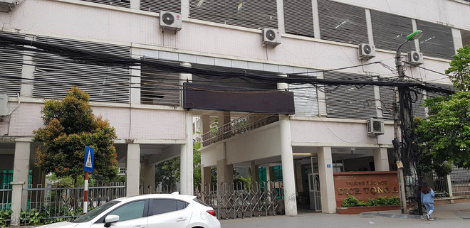 Vụ phụ huynh tố áo con dính phân khi để quên ở lớp: Nhà trường mời công an vào cuộc