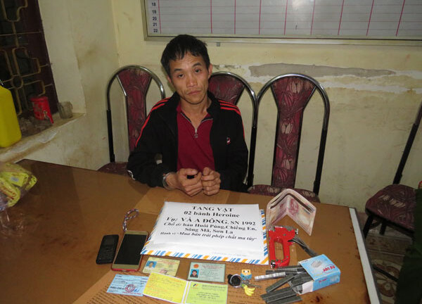 Bắt quả tang vụ vận chuyển heroin bằng xe máy