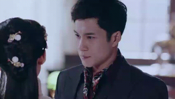 Hàn Đông Quân - Nam thần đang 