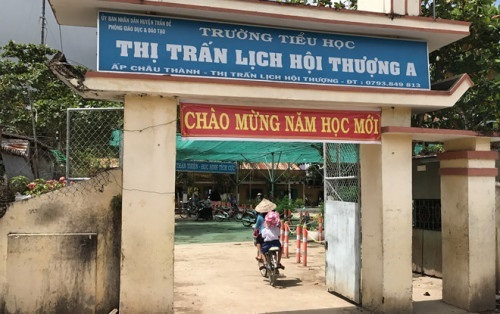 Nhiều học sinh chưa biết đọc, hiệu trưởng xin từ chức