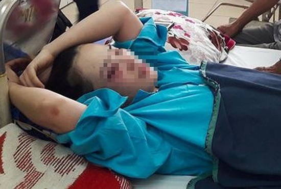 Yêu cầu trung tá báo cáo dùng xe công đón nghi phạm đánh người ở quán ăn