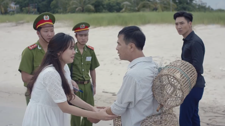 Cả một đời ân oán tập 34: Dung tự tử vì để mất con, Vũ gia rời khỏi Việt Nam