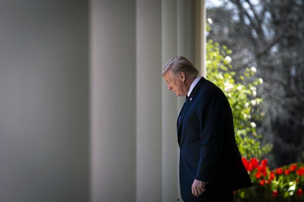 Căng thẳng quân sự với Nga, Mỹ tìm cách hòa hoãn cuộc chiến thương mại với Trung Quốc