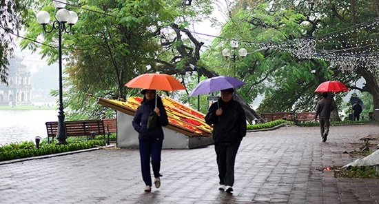 Dự báo thời tiết ngày 14/4/2018: Không khí lạnh tràn về, miền Bắc chuyển rét