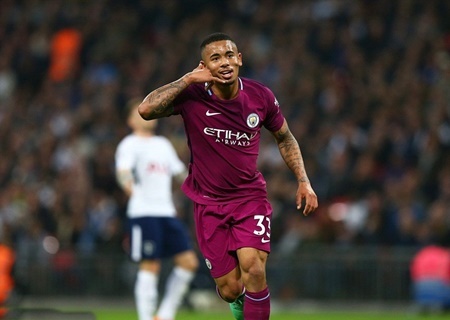 Thắng Tottenham trên sân khách, Man City tiến gần ngôi vương