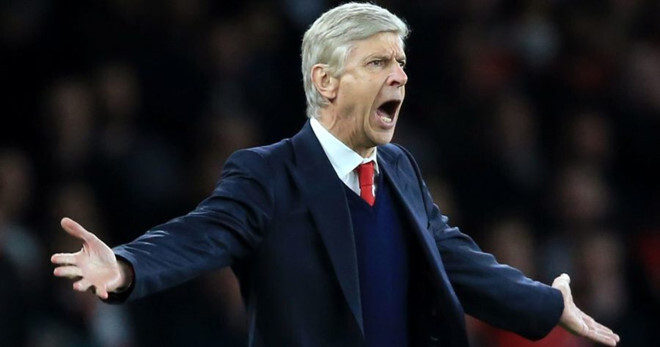 HLV Arsene Wenge lên tiếng bảo vệ học trò sau thất bại Newcastle